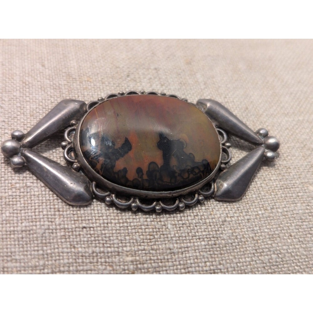 Fred Harvey Era Sterling Silver Petrified Wood/Picture Agate Brooch